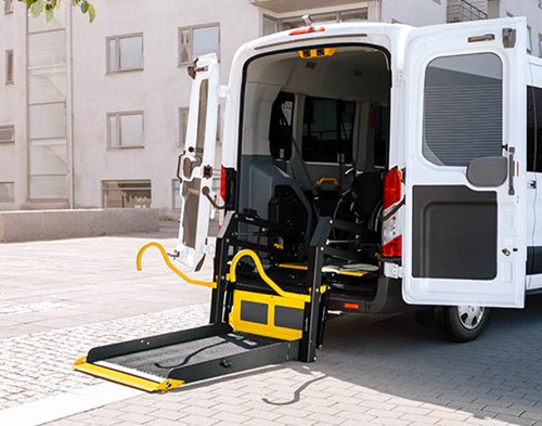 wheelchair accessible vehicle lift